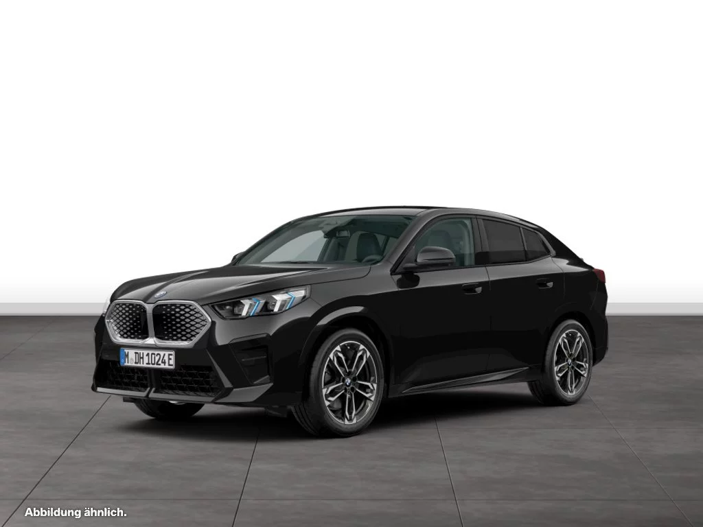 BMW iX2 xDrive30