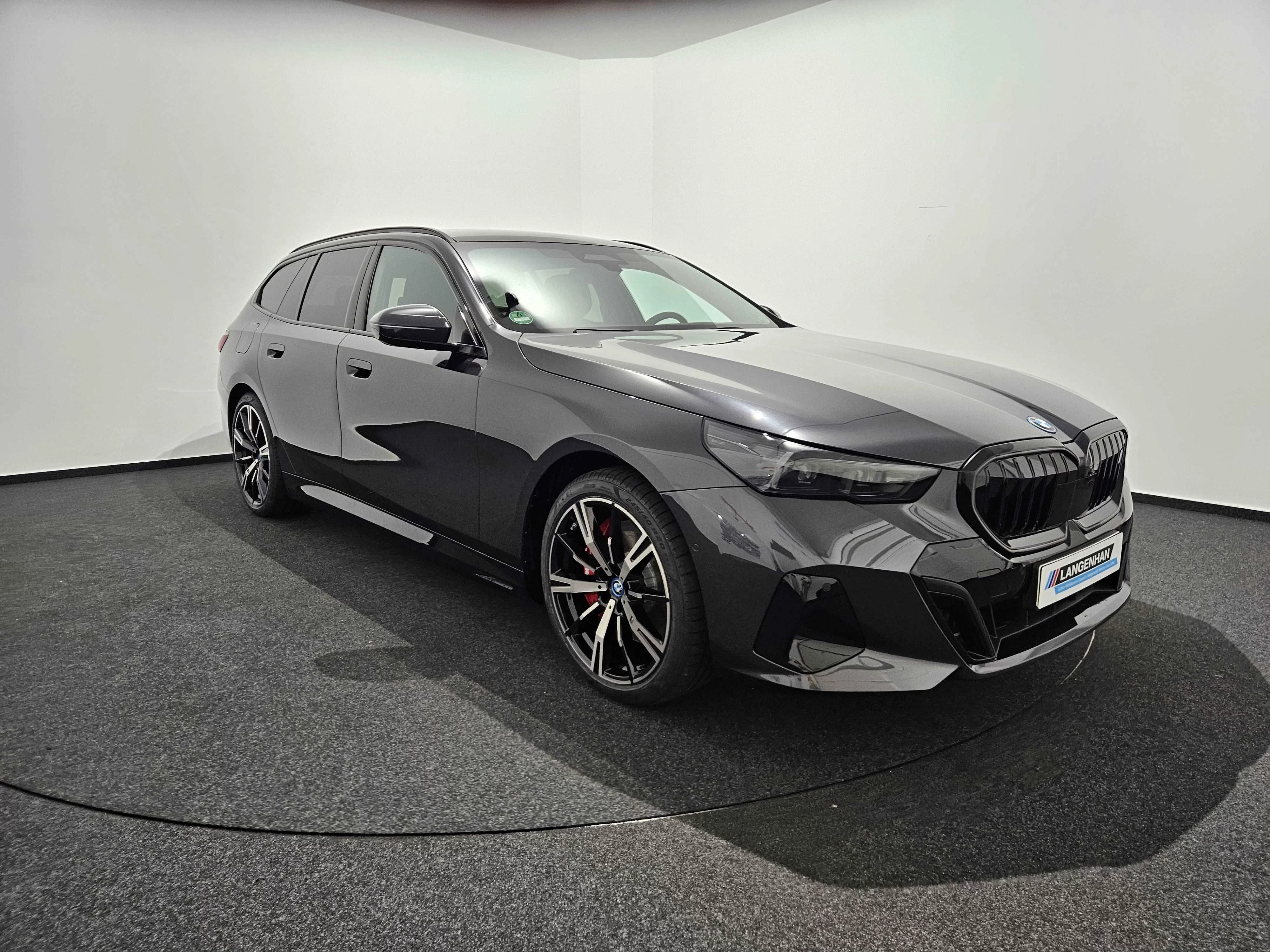 BMW i5 xDrive40 M Sport HUD AHK Harman Kardon Lenkradheizung LED