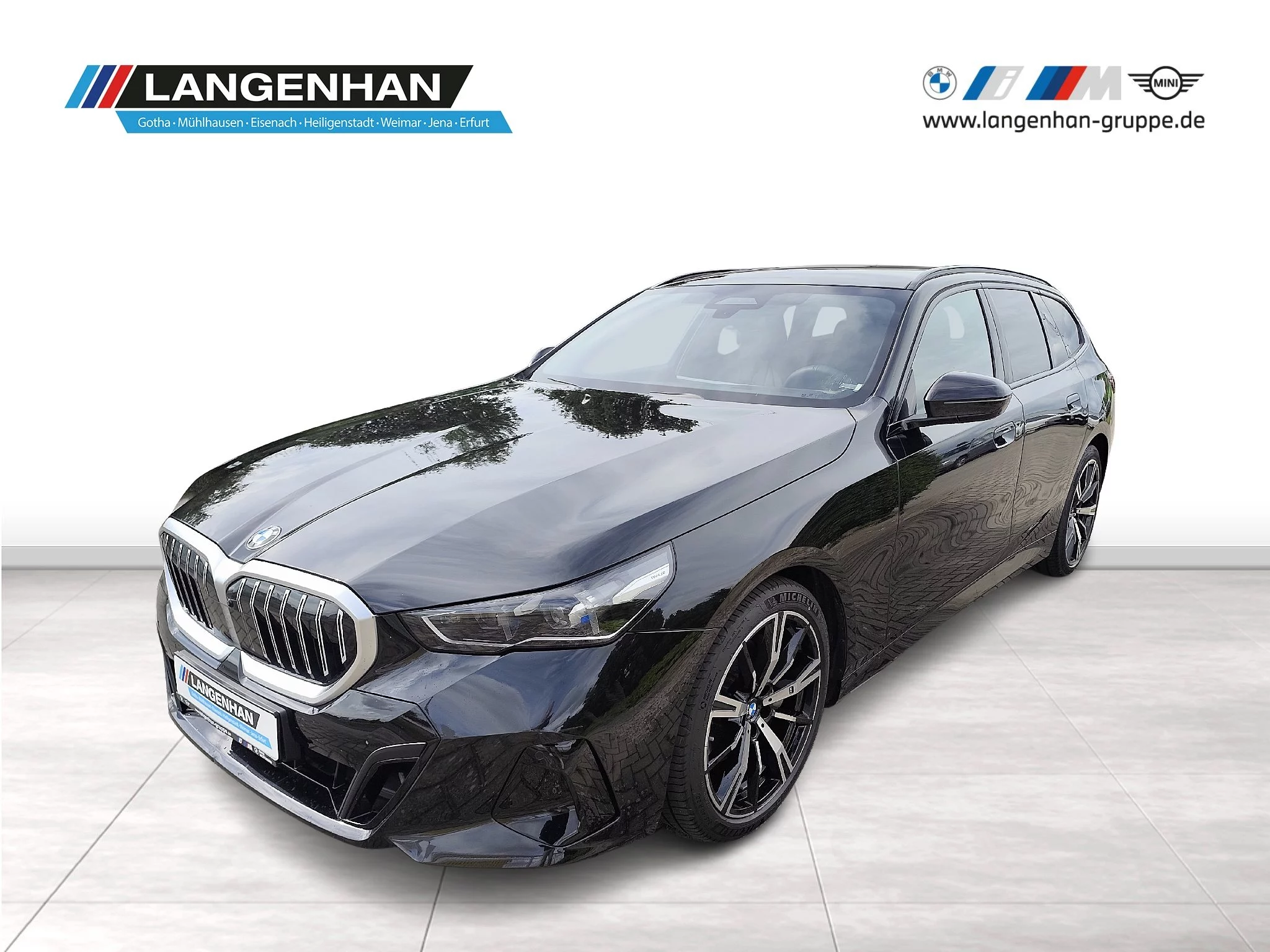 BMW 540d xDrive ///M Sport LED LC Prof HUD AHK B&W Pano SHZ PDC Tempo