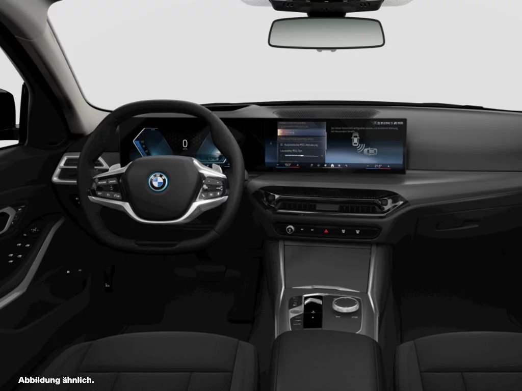 BMW 330e xDrive Touring