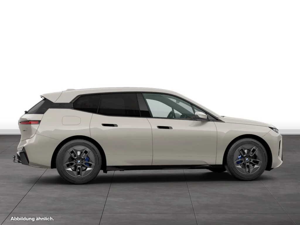 BMW iX xDrive45