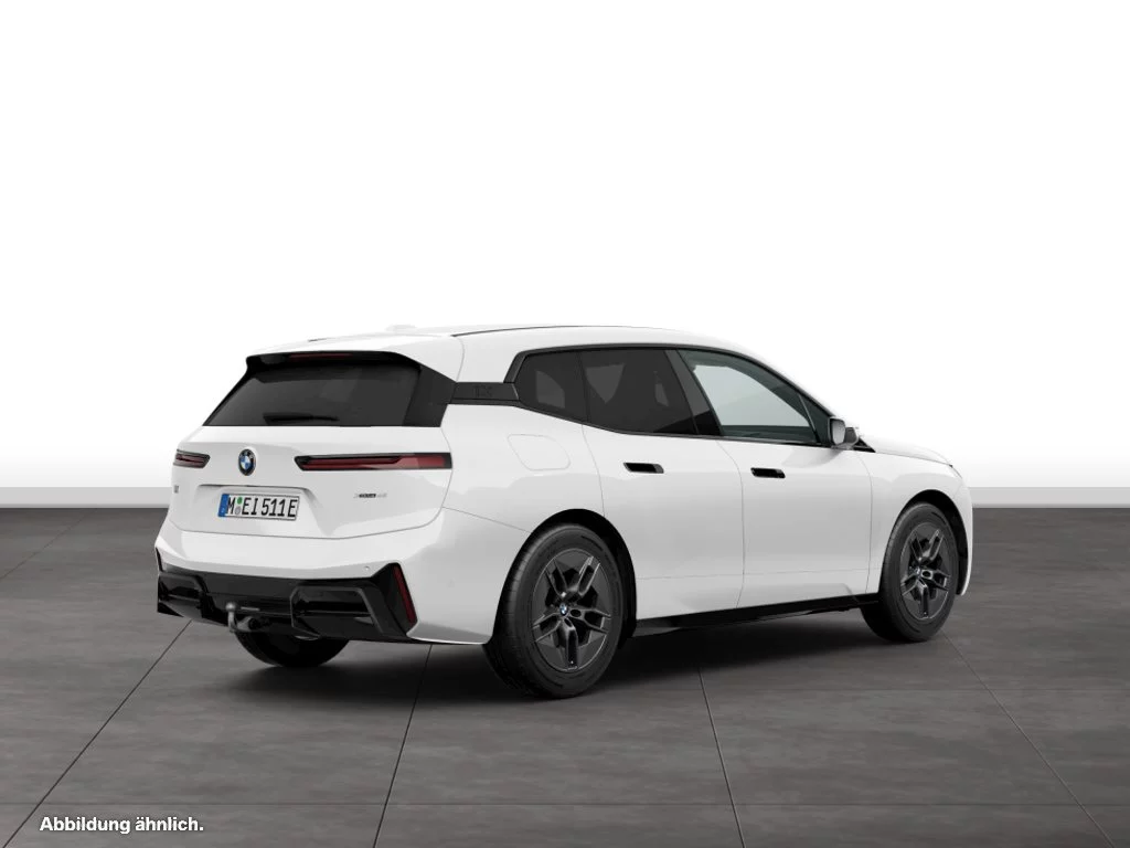BMW iX xDrive45