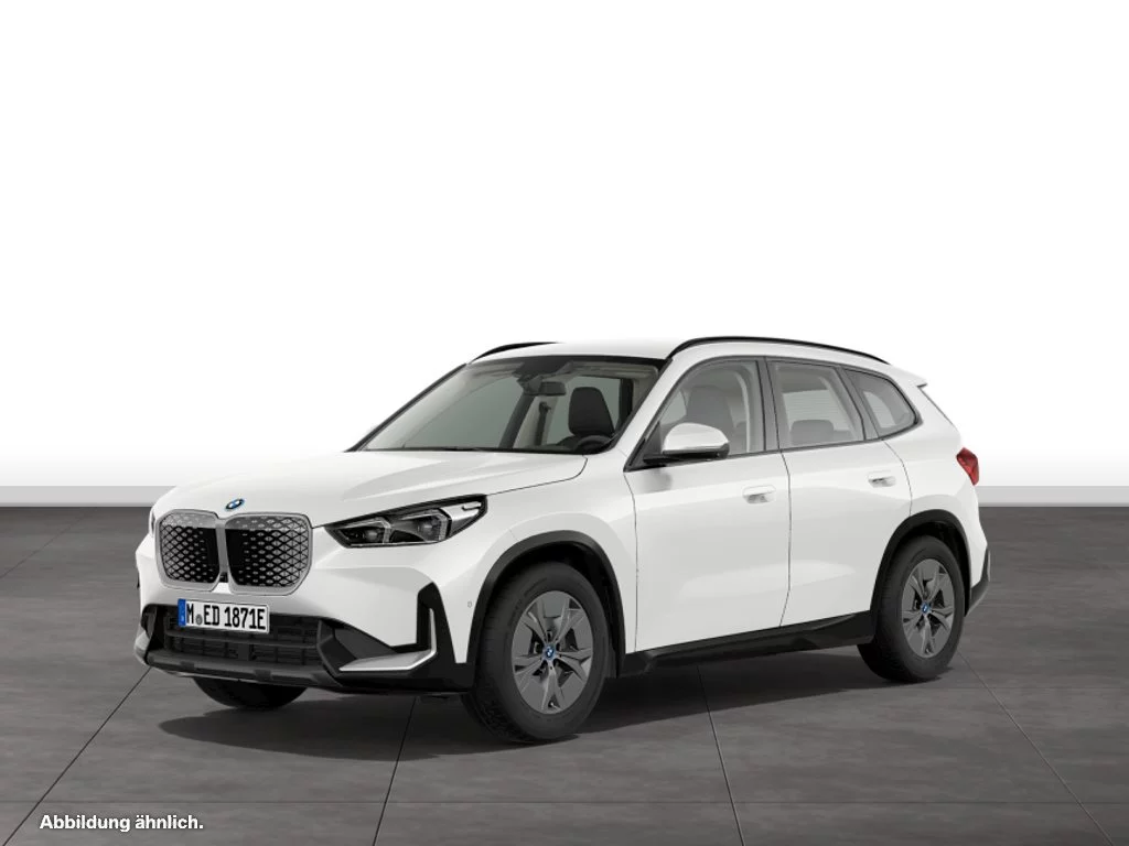 BMW iX1 xDrive30