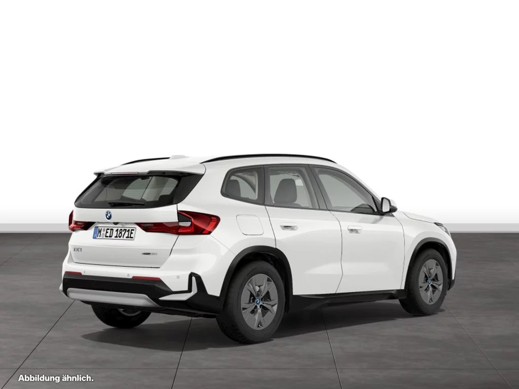 BMW iX1 xDrive30