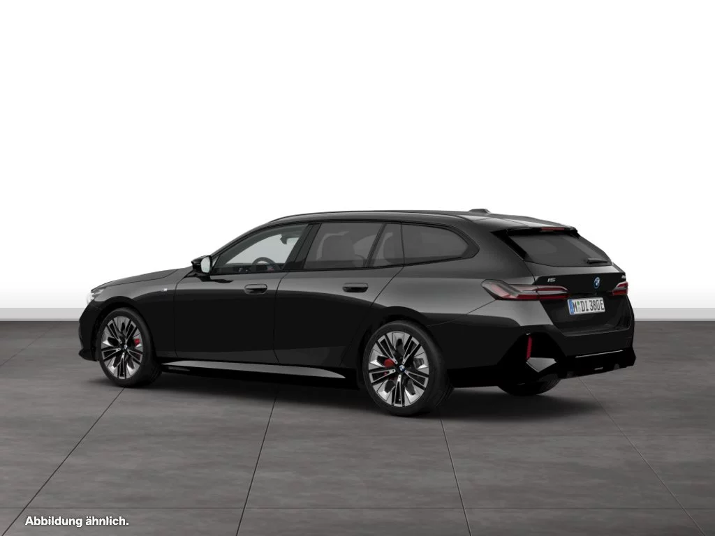 BMW i5 M60 xDrive Touring