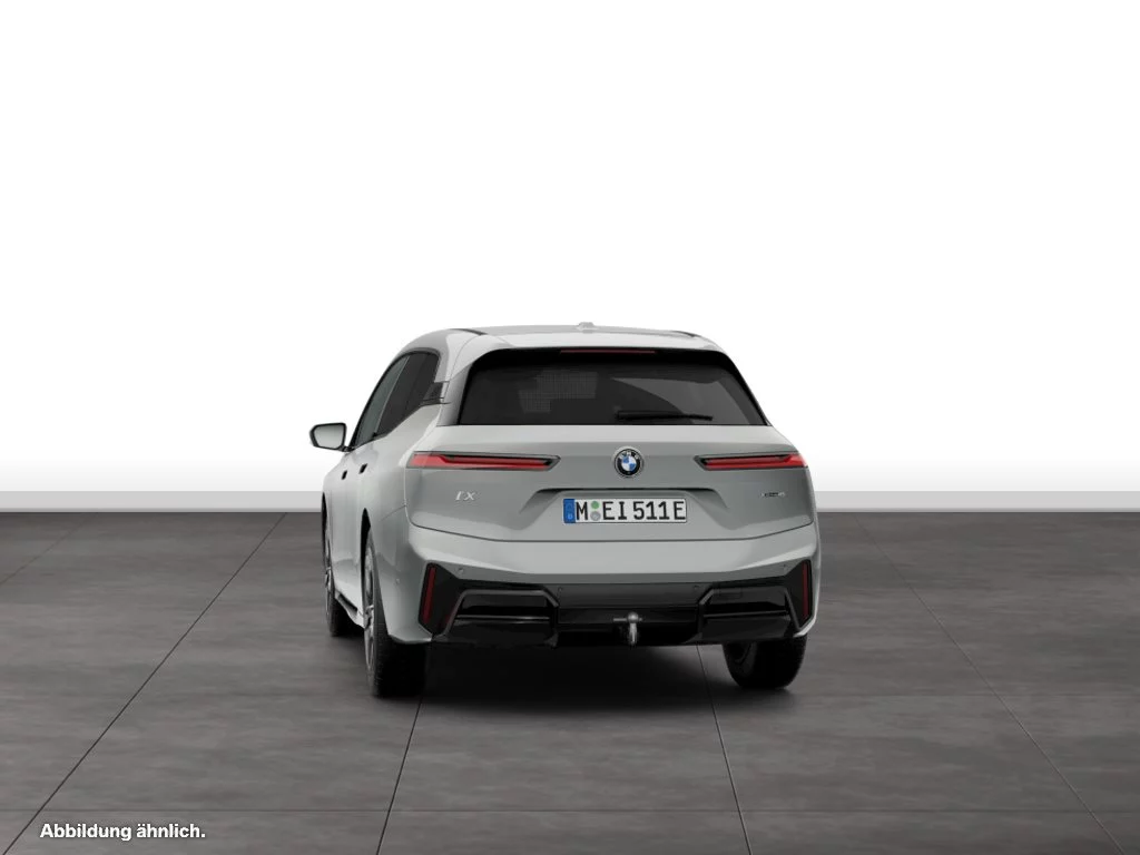 BMW iX xDrive45