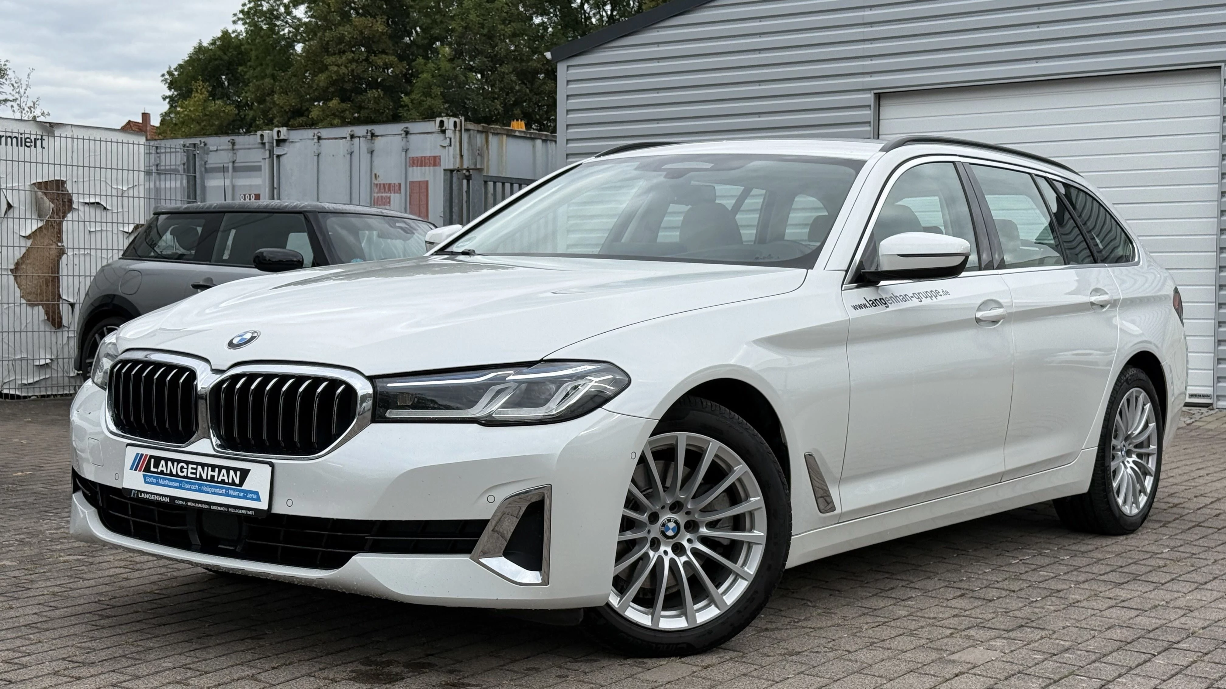 BMW 520d Luxury Line Laser LC Prof HUD Kamera SHZ PDC Tempo