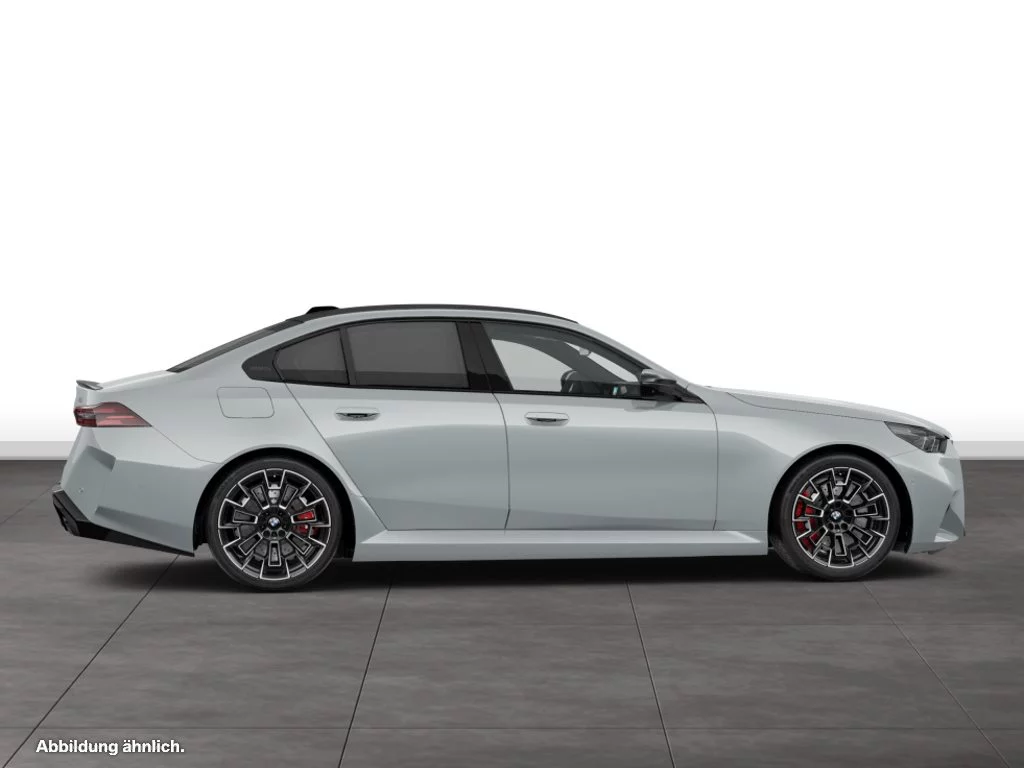BMW M5 Limousine