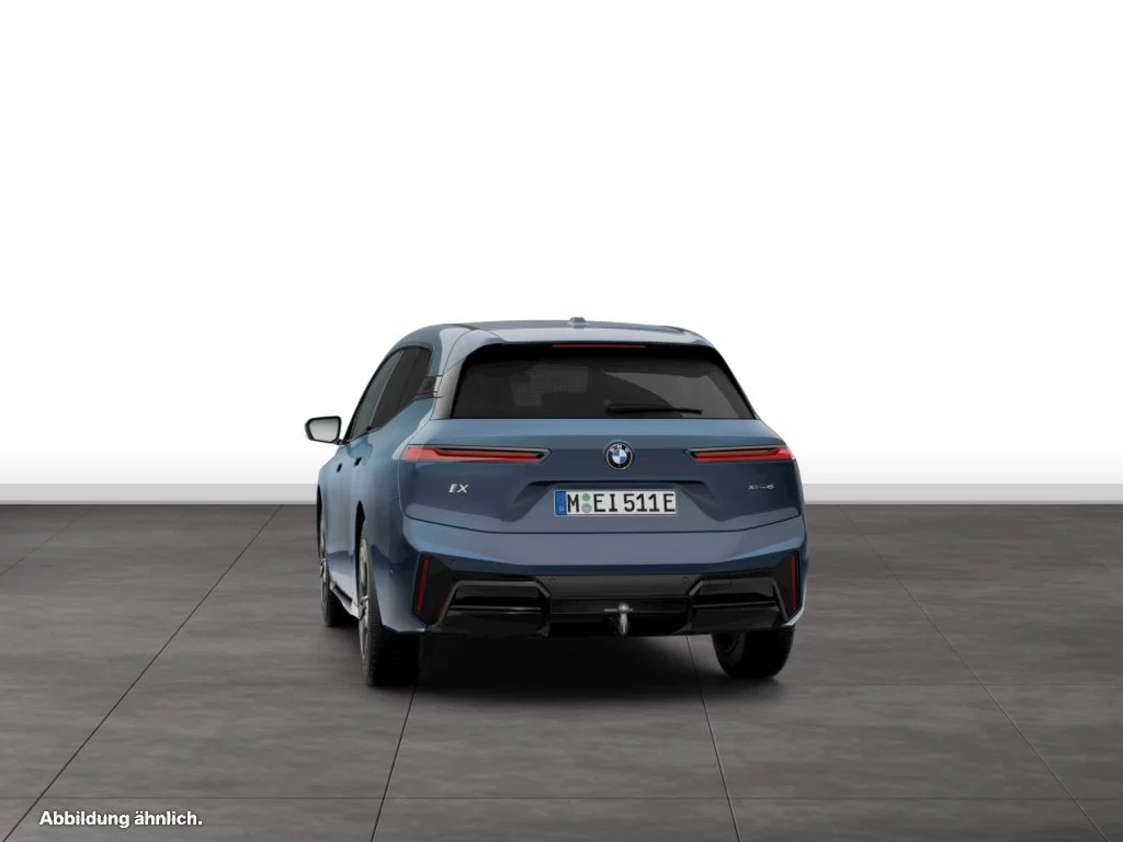 BMW iX xDrive45