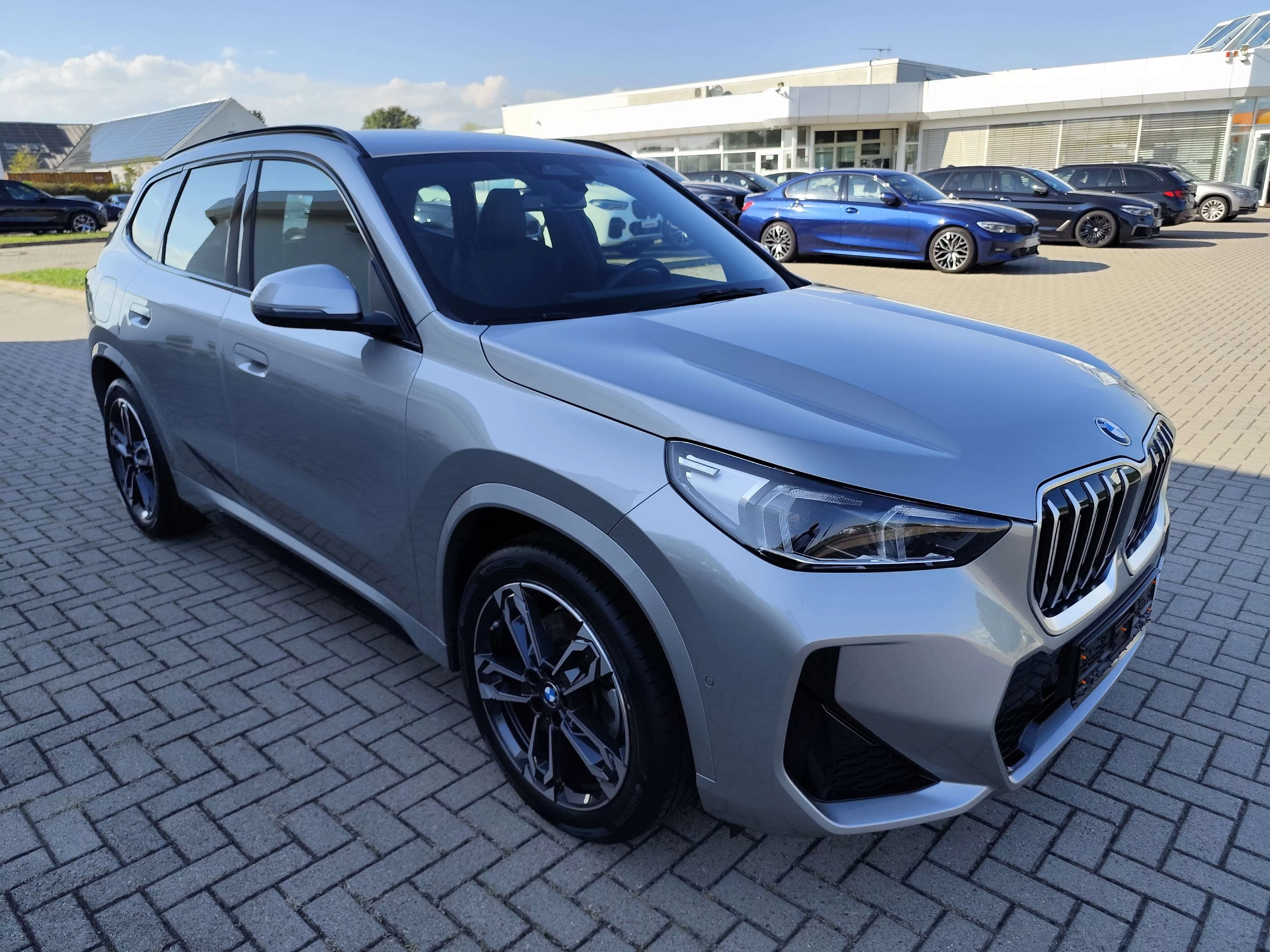 BMW X1 sDrive20i ///M Sport LED LC Plus AHK 360° Memory HK SHZ PDC Tempo