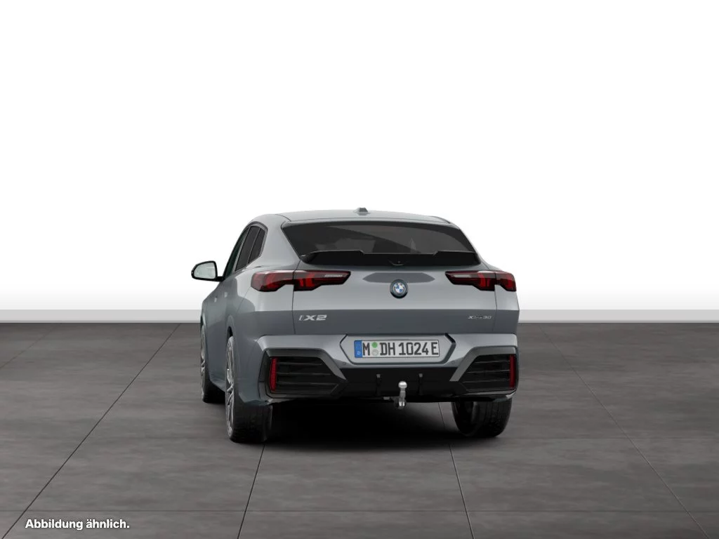 BMW iX2 xDrive30
