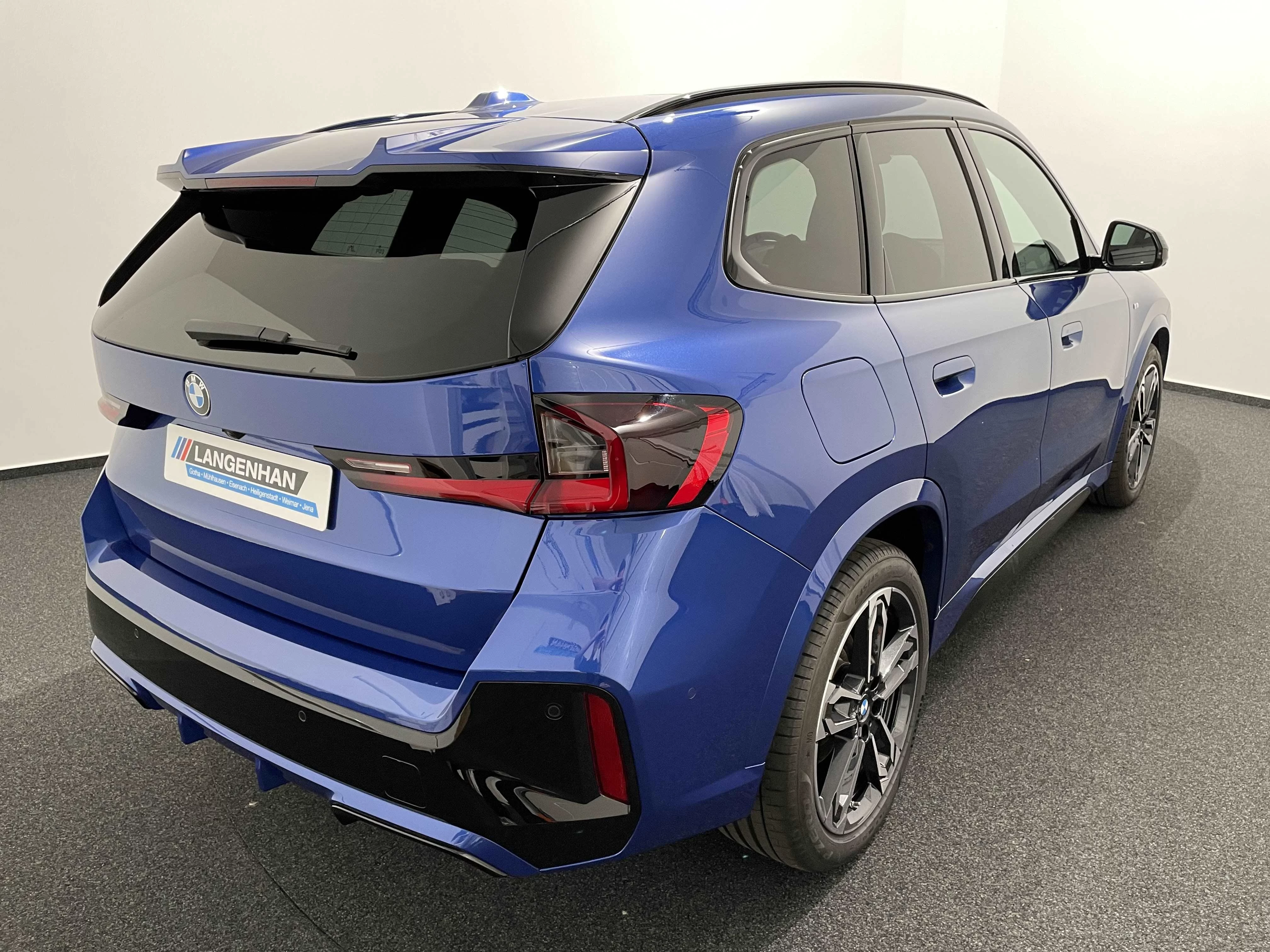 BMW X1 xDrive20d M Sportpaket Head-Up HK HiFi DAB