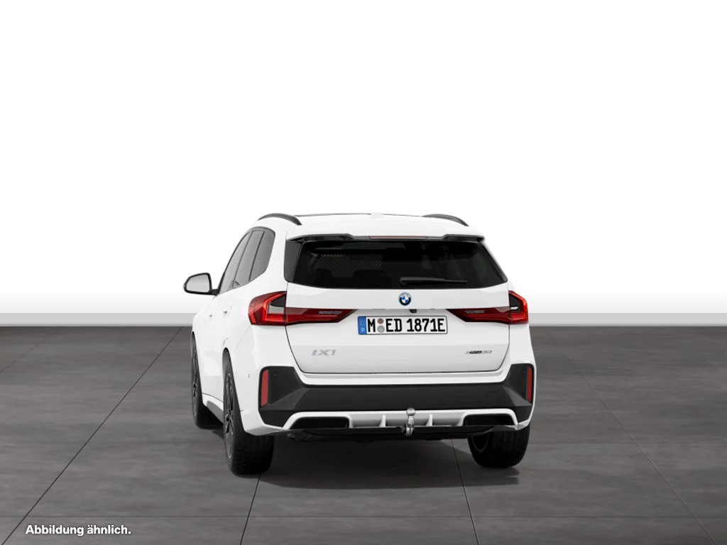 BMW iX1 xDrive30