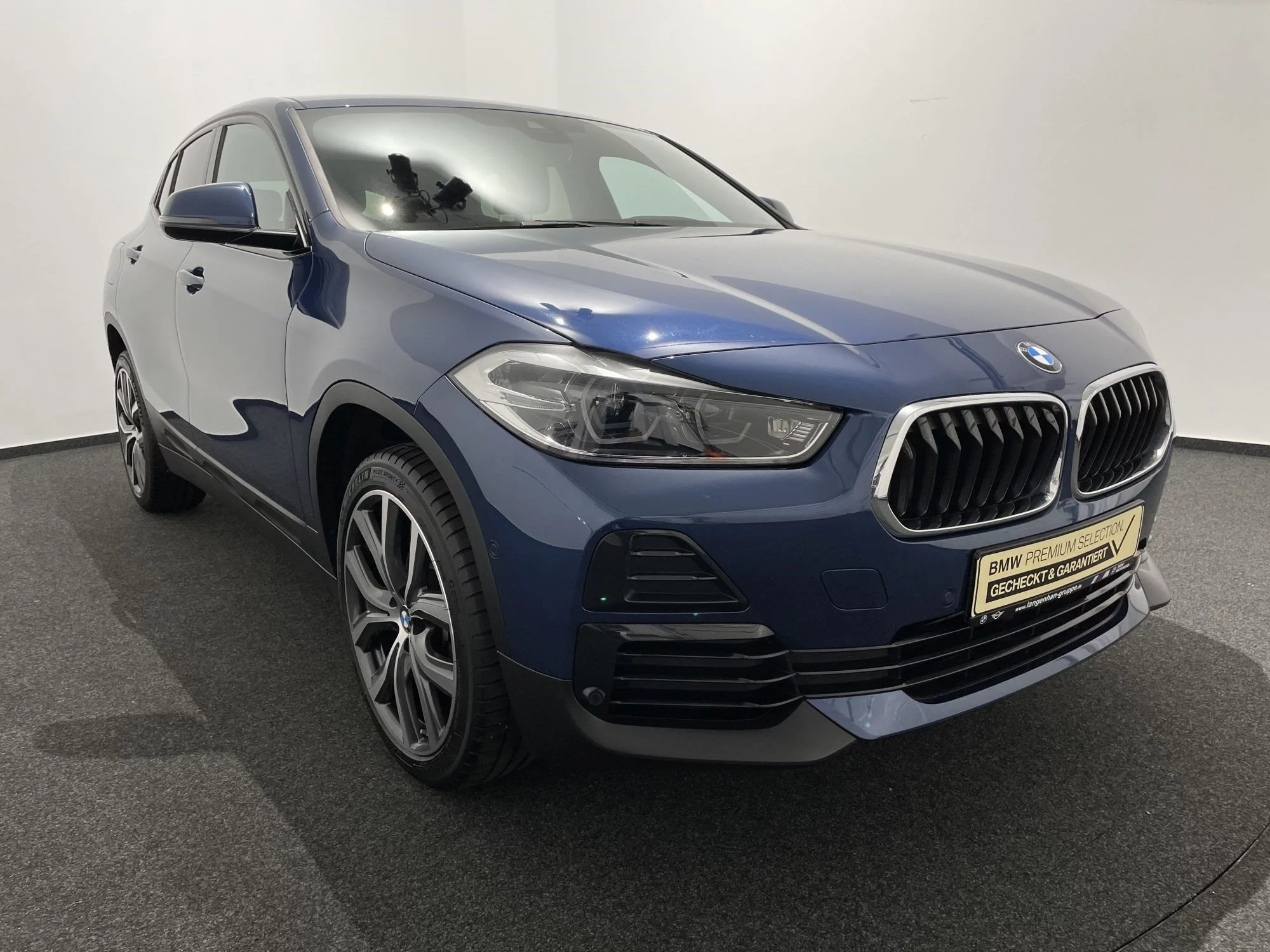 BMW X2 sDrive18d DAB LED Navi Tempomat Klimaaut.