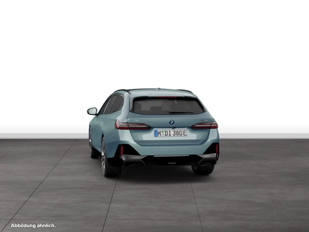 BMW i5 xDrive40 Touring