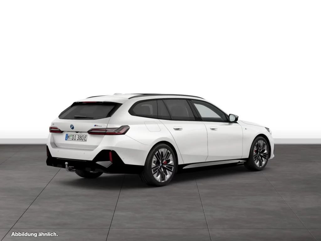 BMW i5 M60 xDrive Touring