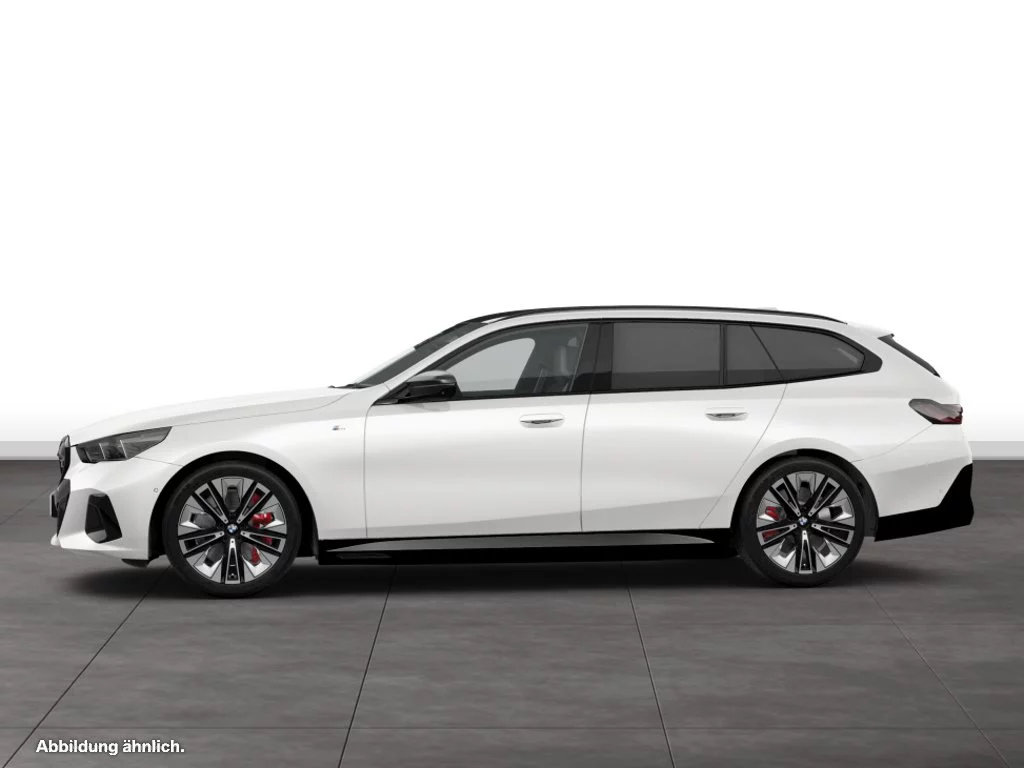BMW i5 M60 xDrive Touring