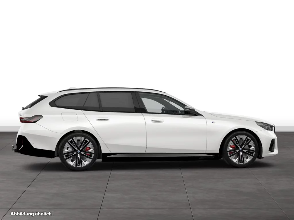 BMW i5 M60 xDrive Touring