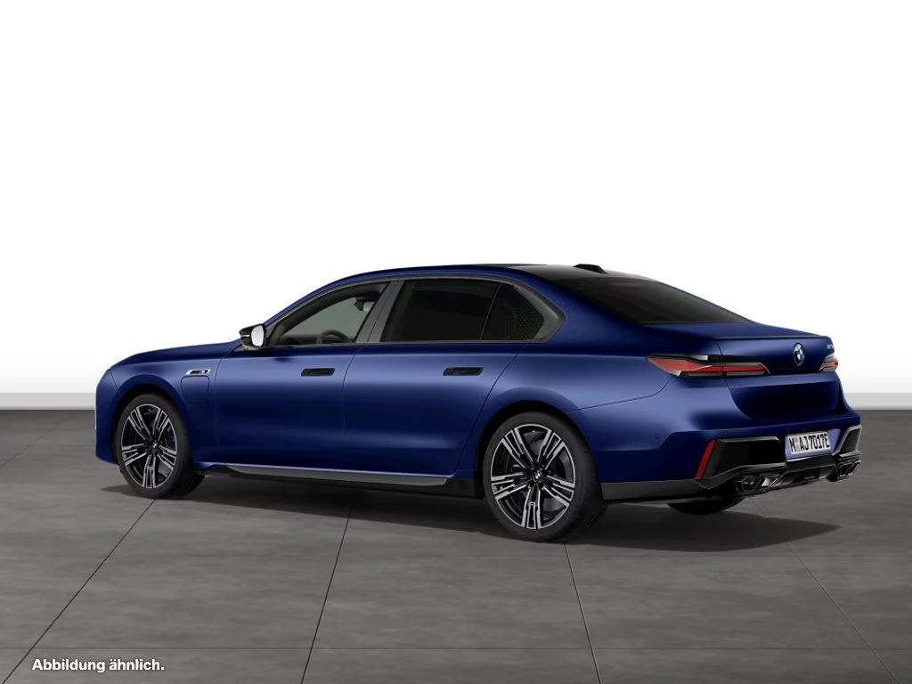 BMW M760e xDrive Limousine