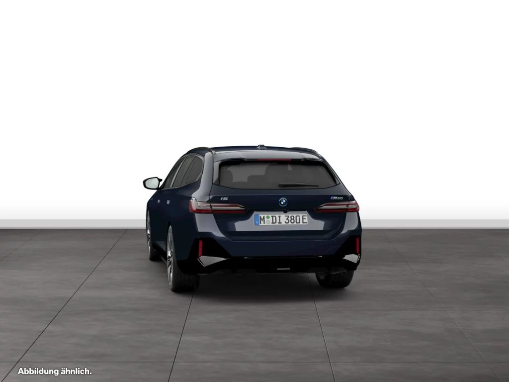 BMW i5 M60 xDrive Touring