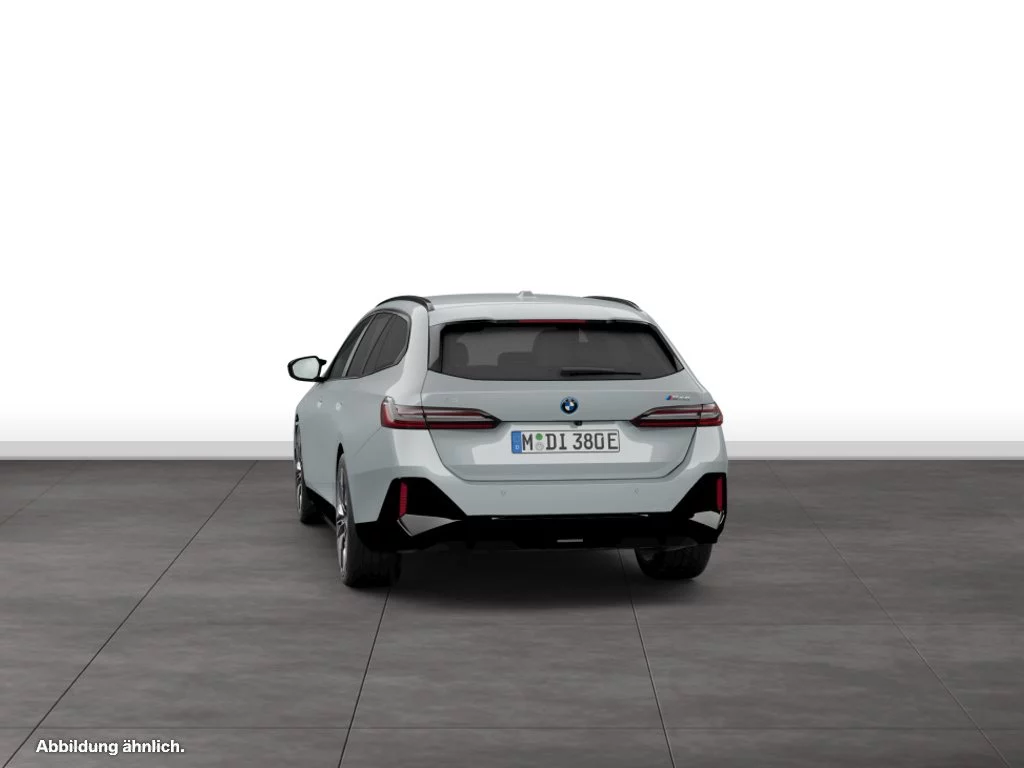 BMW i5 M60 xDrive Touring