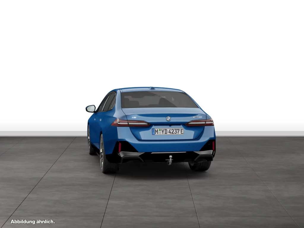 BMW i5 xDrive40