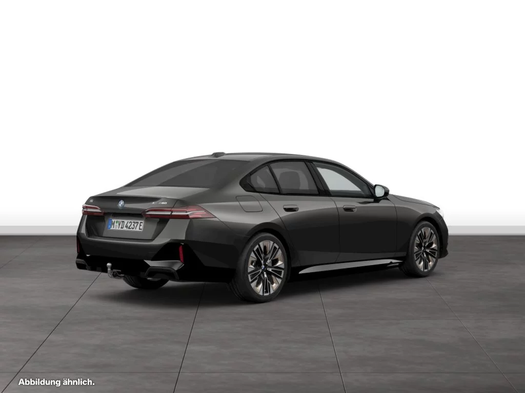 BMW i5 xDrive40