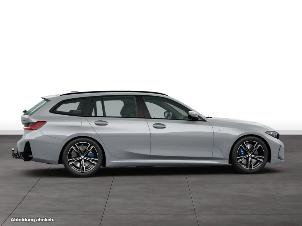 BMW 330e xDrive Touring