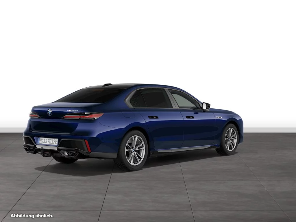 BMW M760e xDrive Limousine