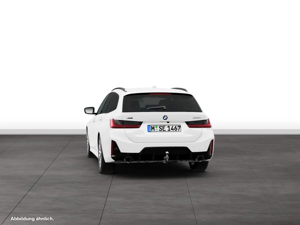 BMW 330i xDrive Touring