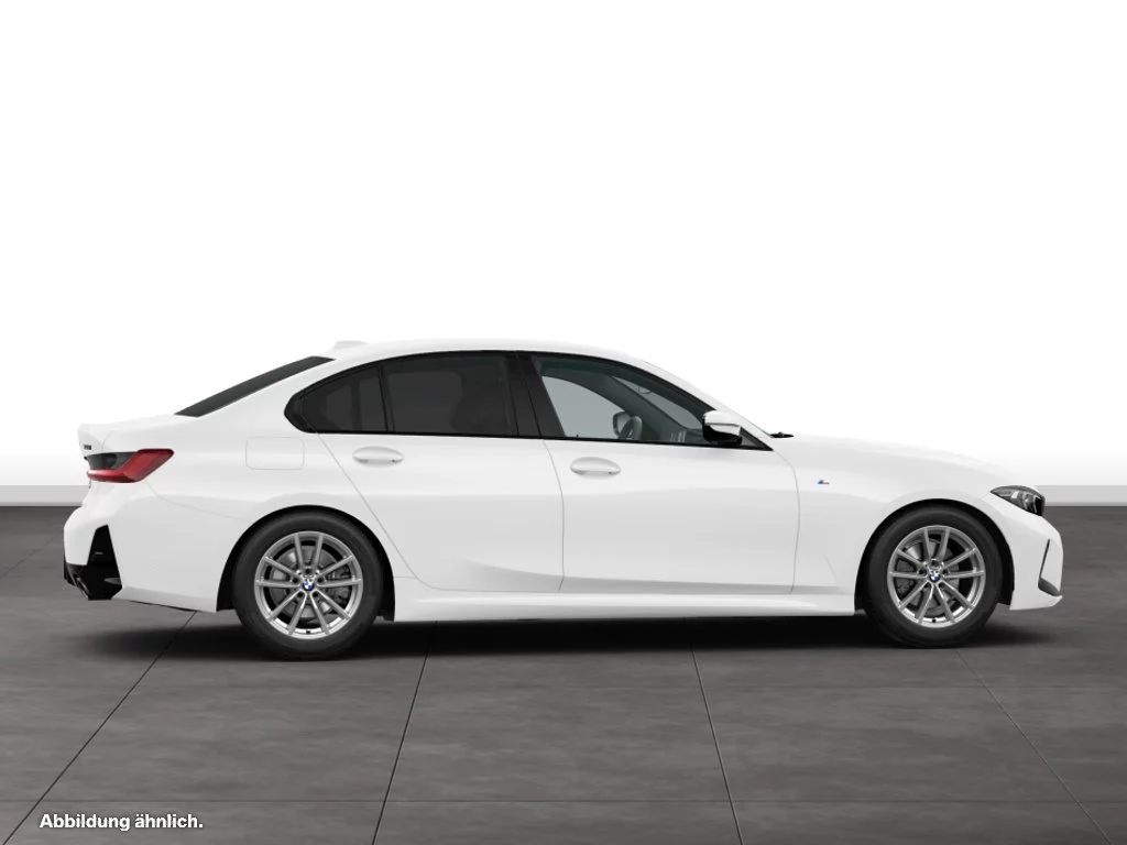 BMW 330i xDrive Limousine