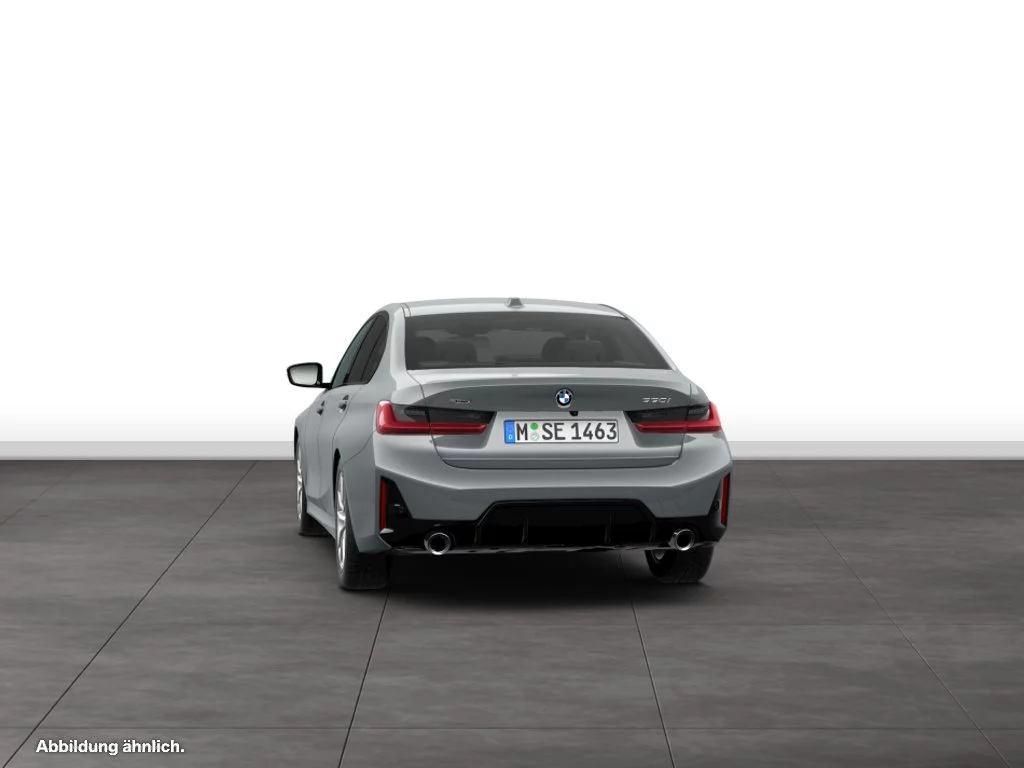 BMW 330i xDrive Limousine