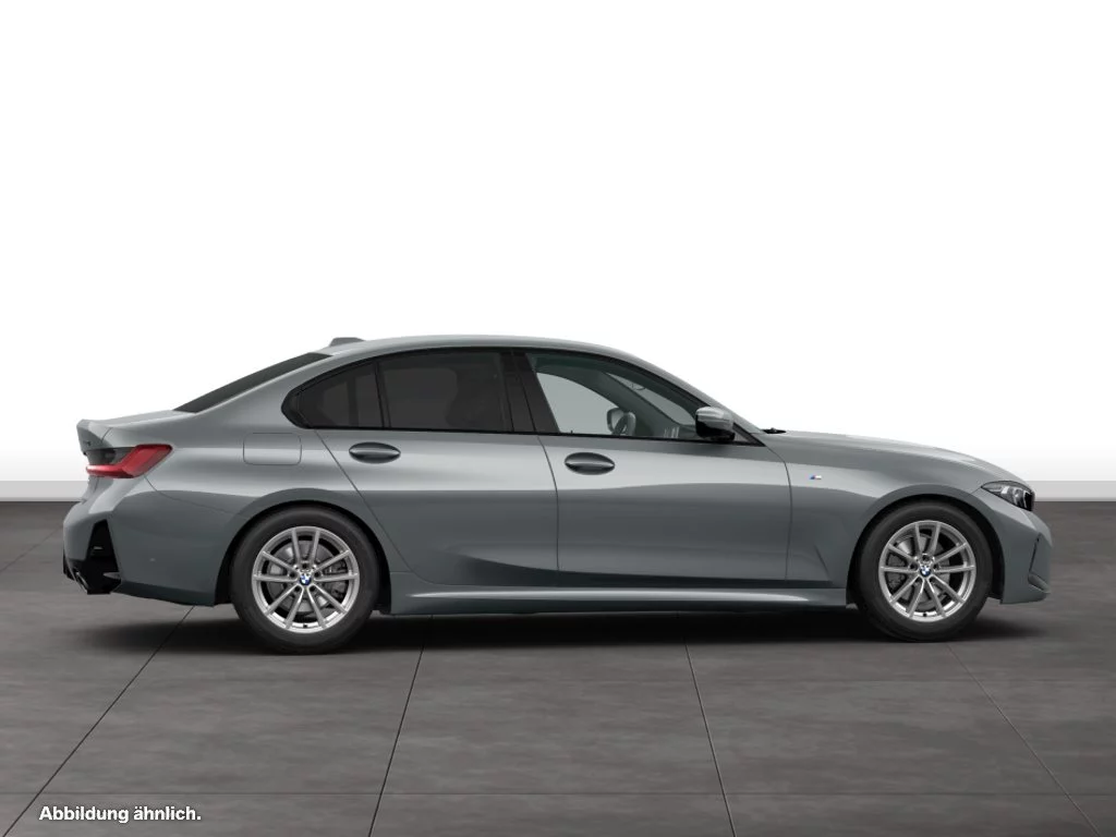 BMW 330i xDrive Limousine