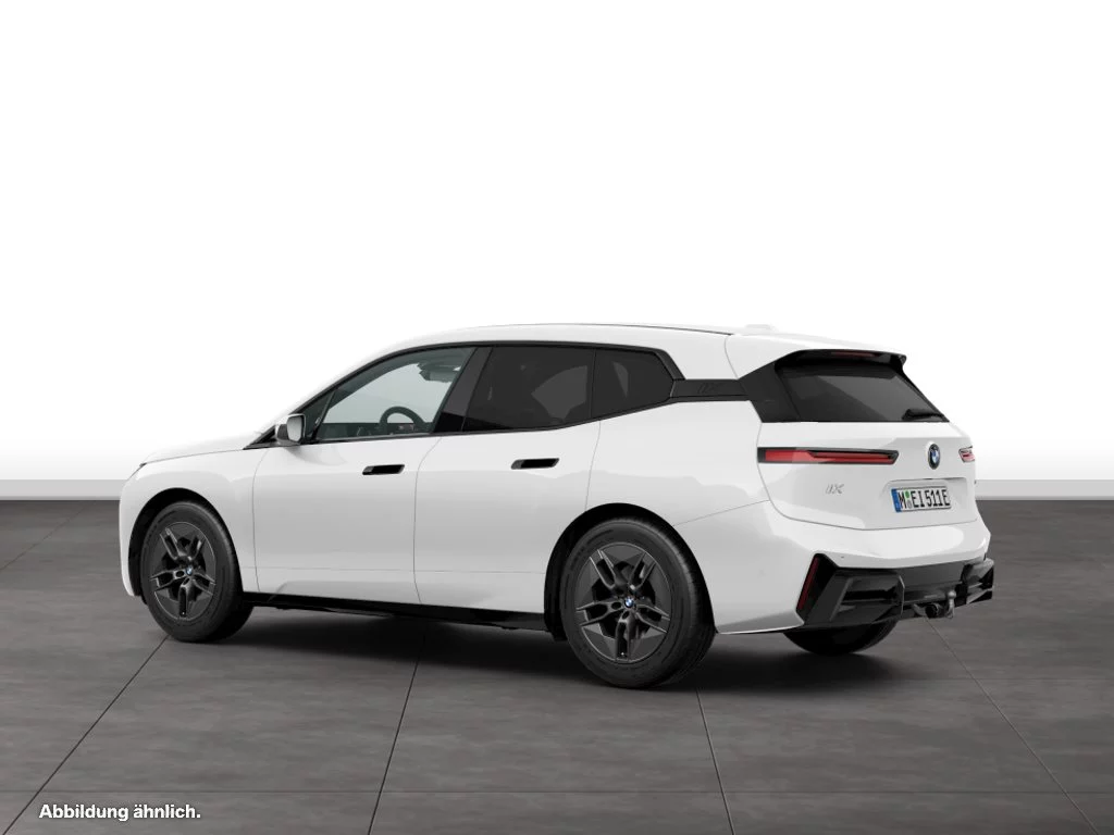 BMW iX xDrive45
