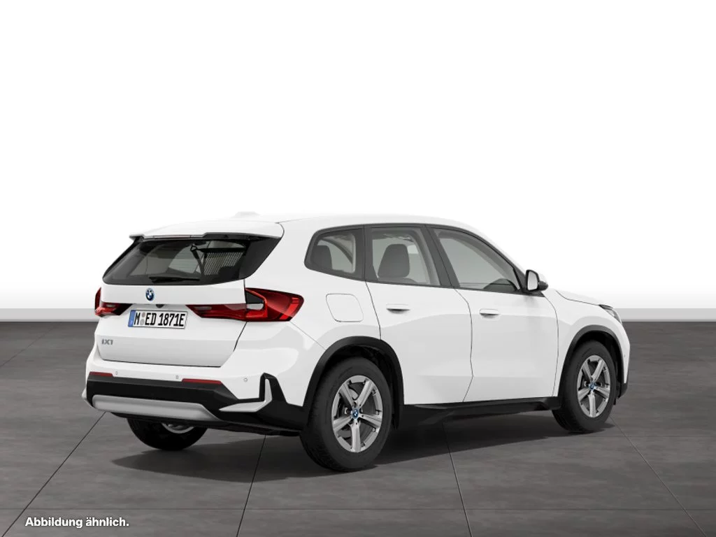 BMW iX1 xDrive30