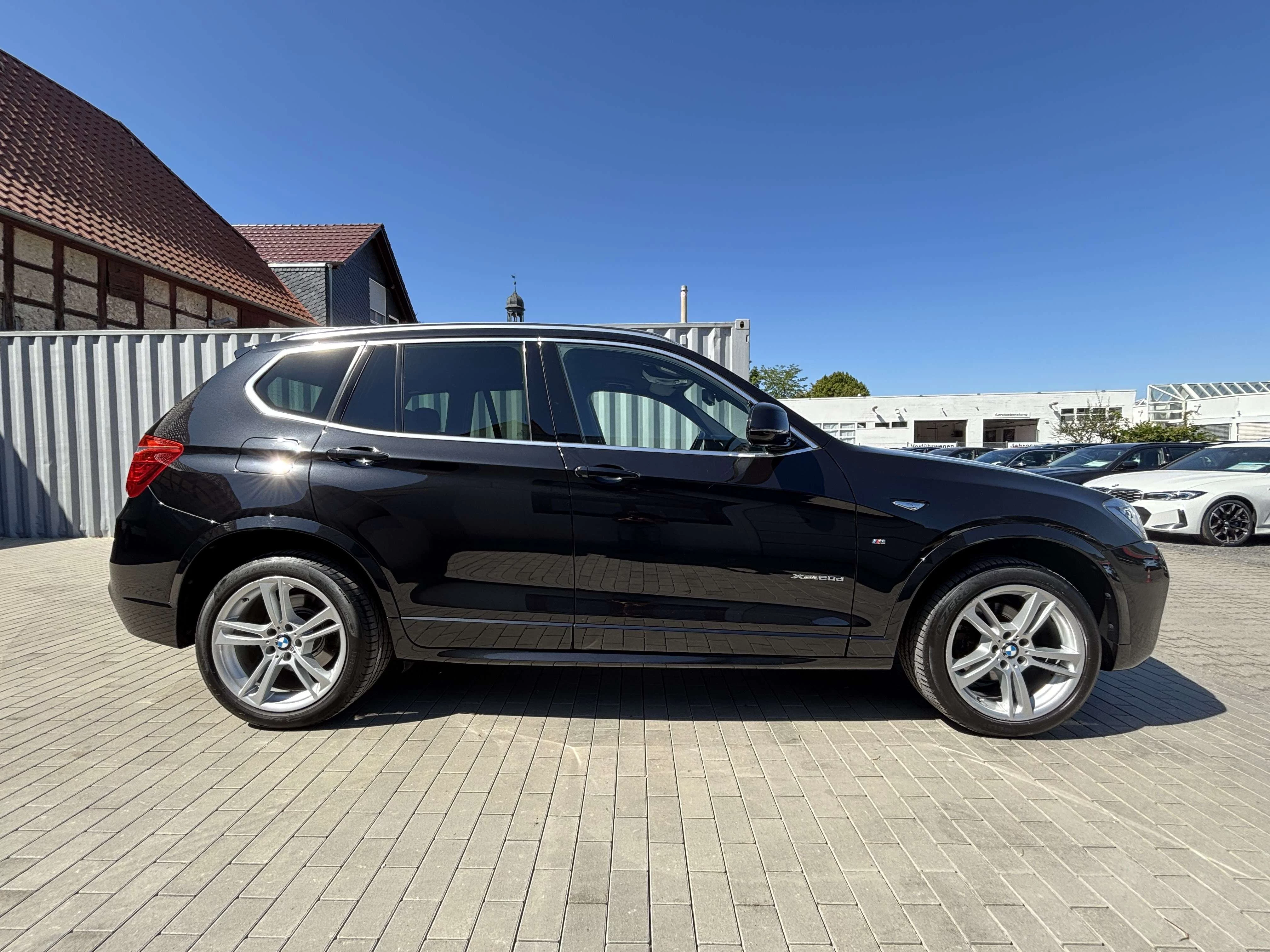 BMW X3 xDrive20d ///M Sportpaket LED Navi Prof HUD AHK Kamera Memory SHZ PDC Tempo