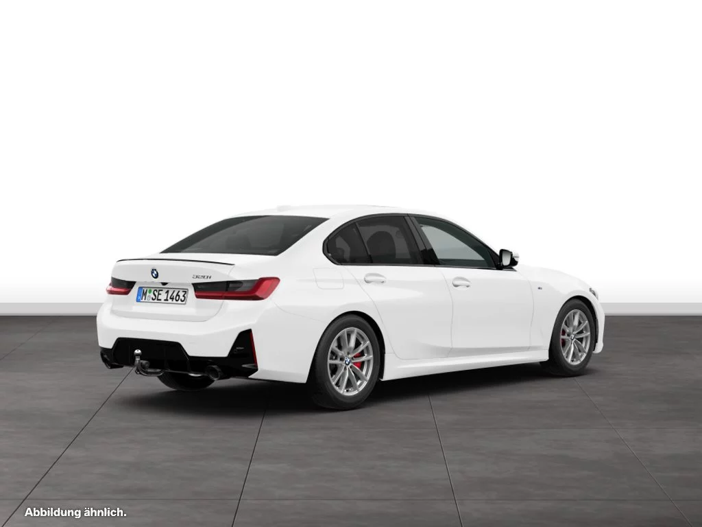 BMW 320i Limousine