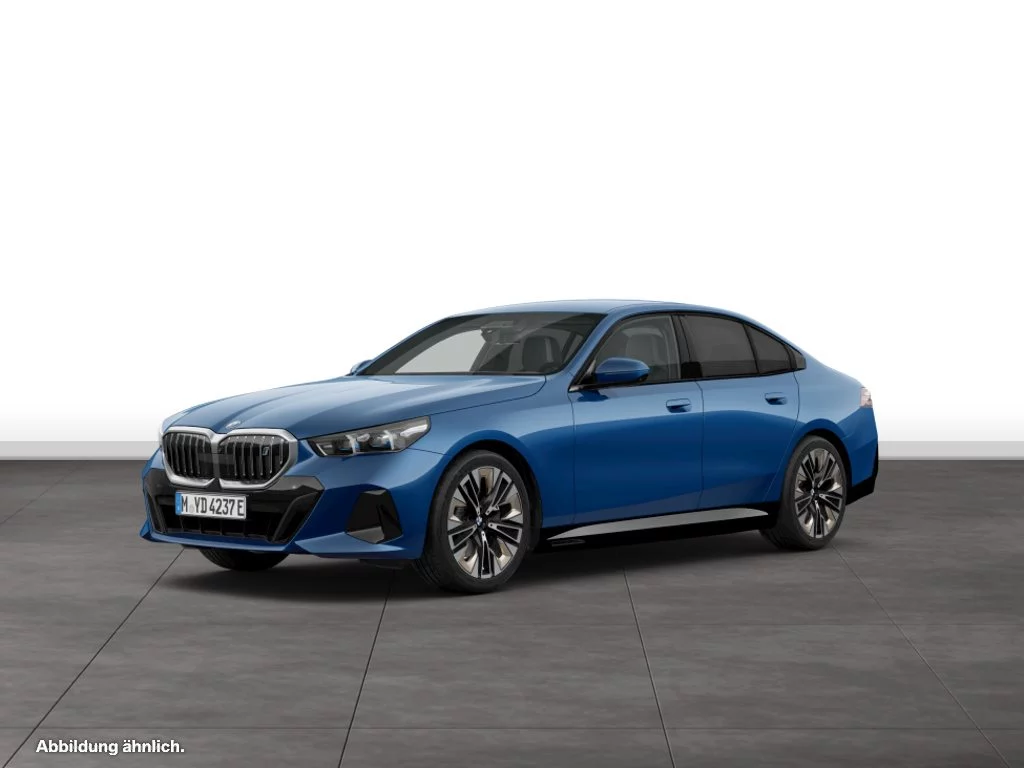 BMW i5 xDrive40