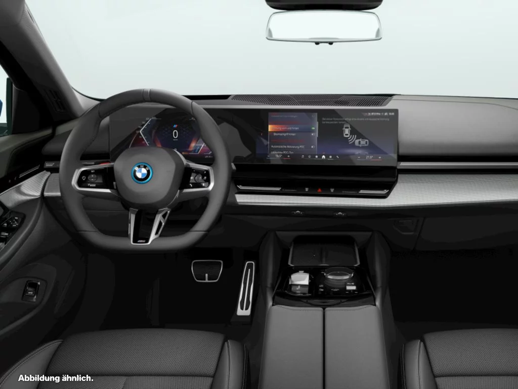 BMW i5 xDrive40