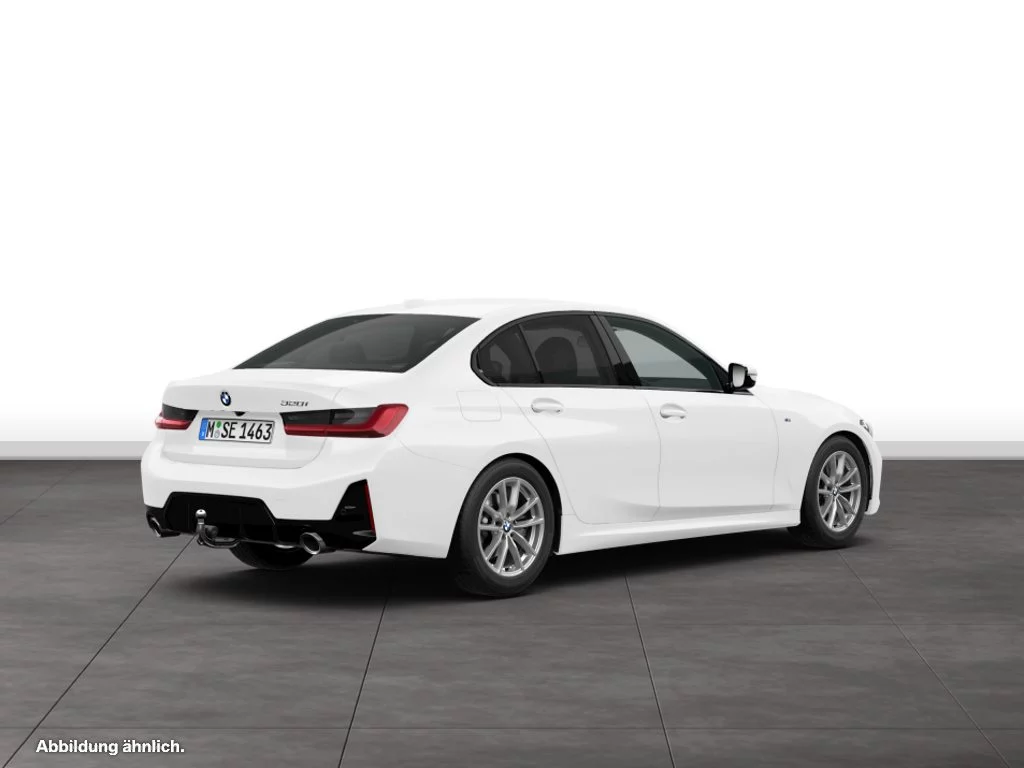 BMW 320i Limousine