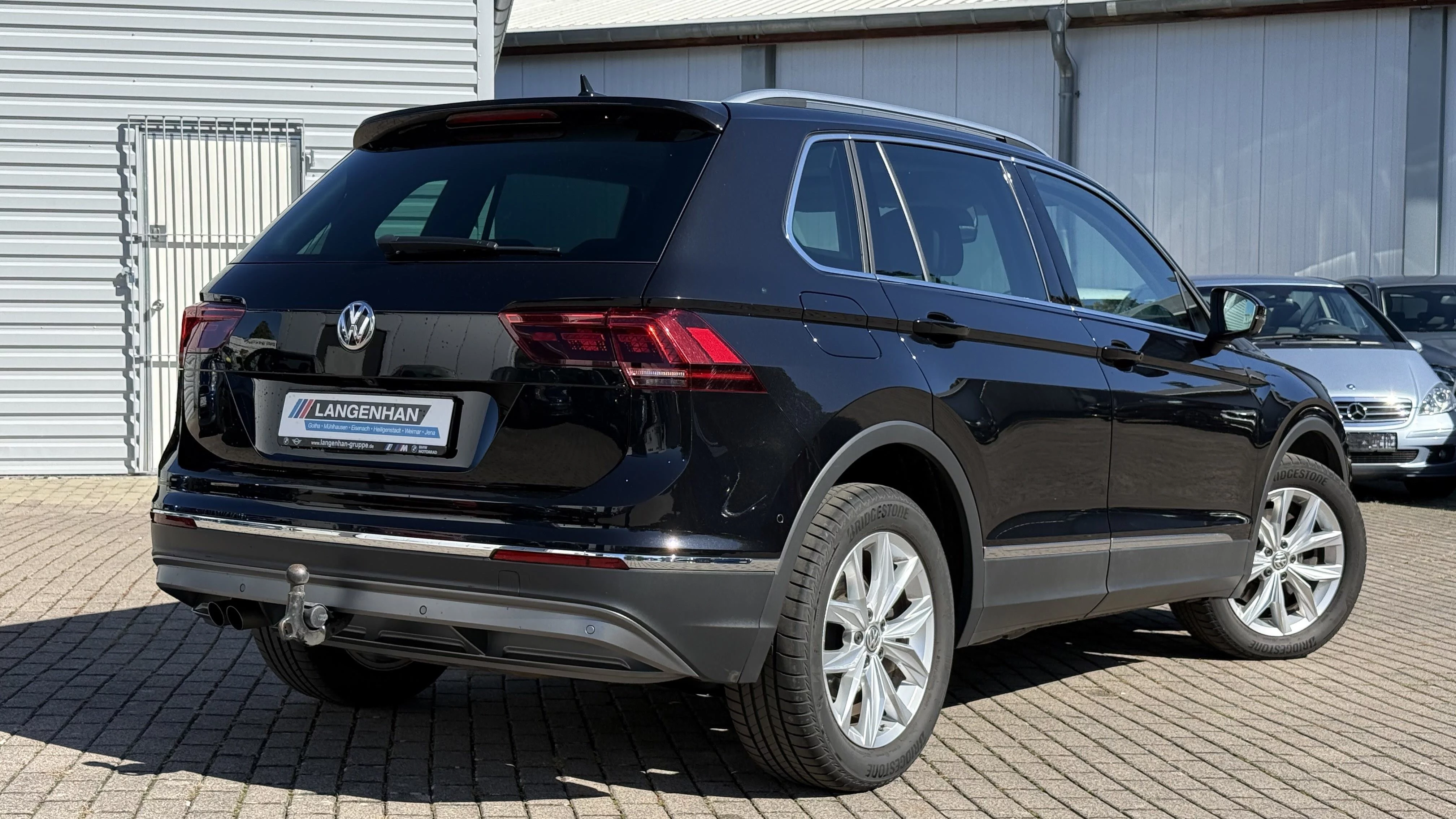 VW Tiguan 2.0 TSI 4Motion DSG OPF Highline LED Navi HUD AHK