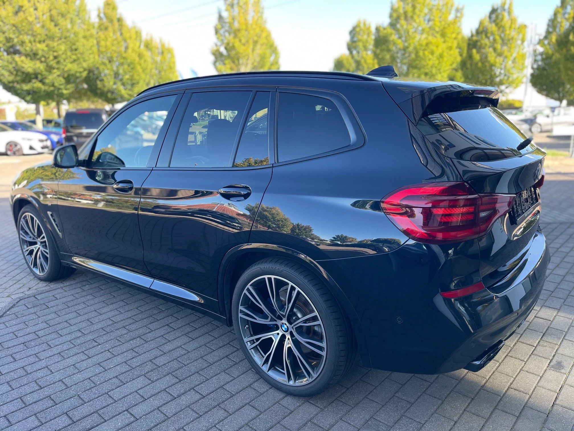 BMW X3 M40d Gestiksteuerung Head-Up HK HiFi DAB LED