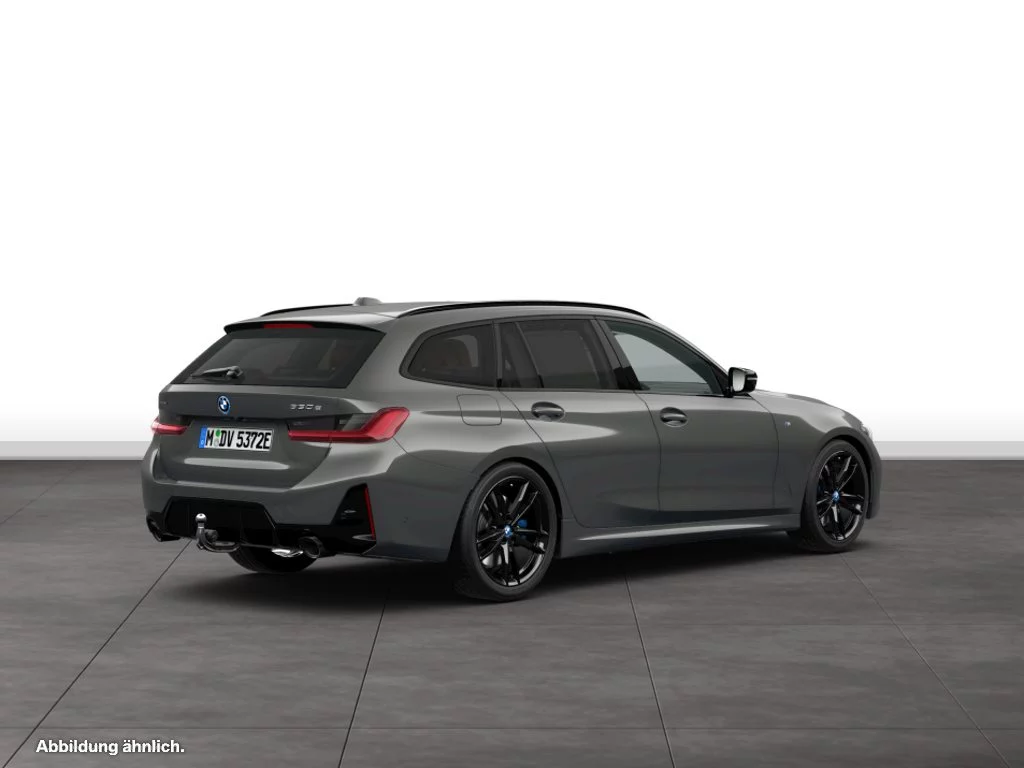 BMW 330e xDrive Touring