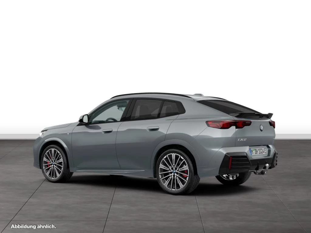 BMW iX2 xDrive30