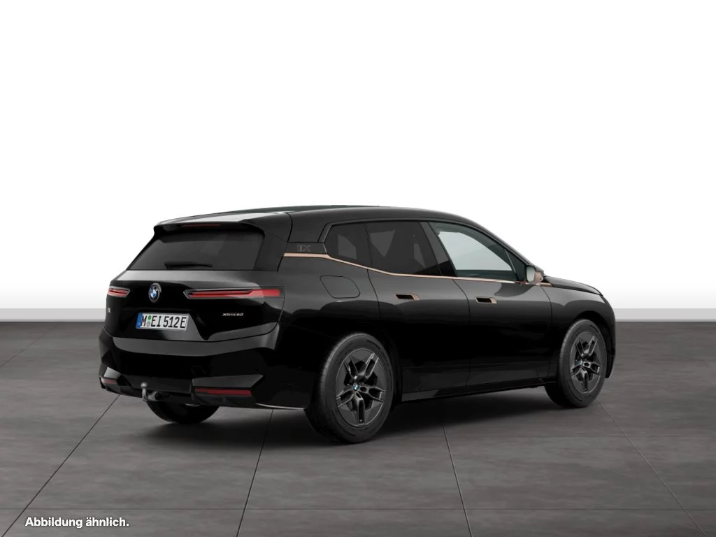 BMW iX xDrive60