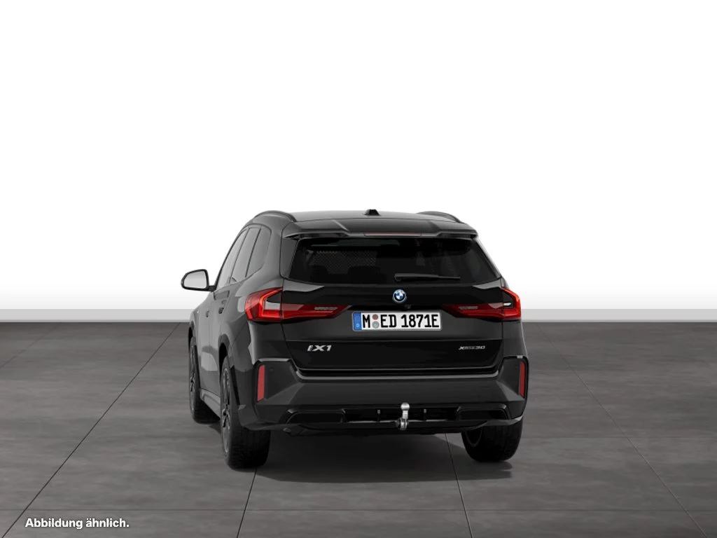 BMW iX1 xDrive30