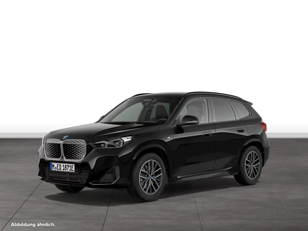 BMW iX1 xDrive30