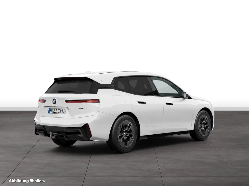 BMW iX xDrive45