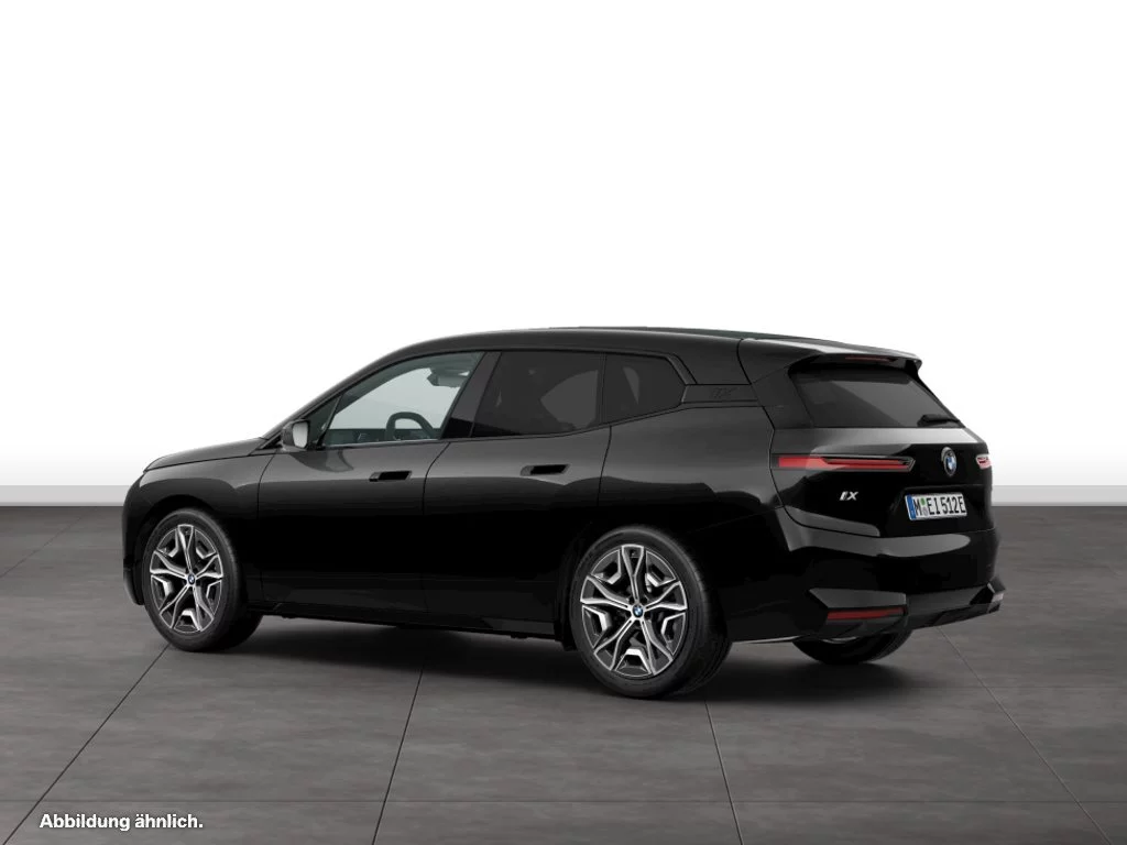 BMW iX xDrive60