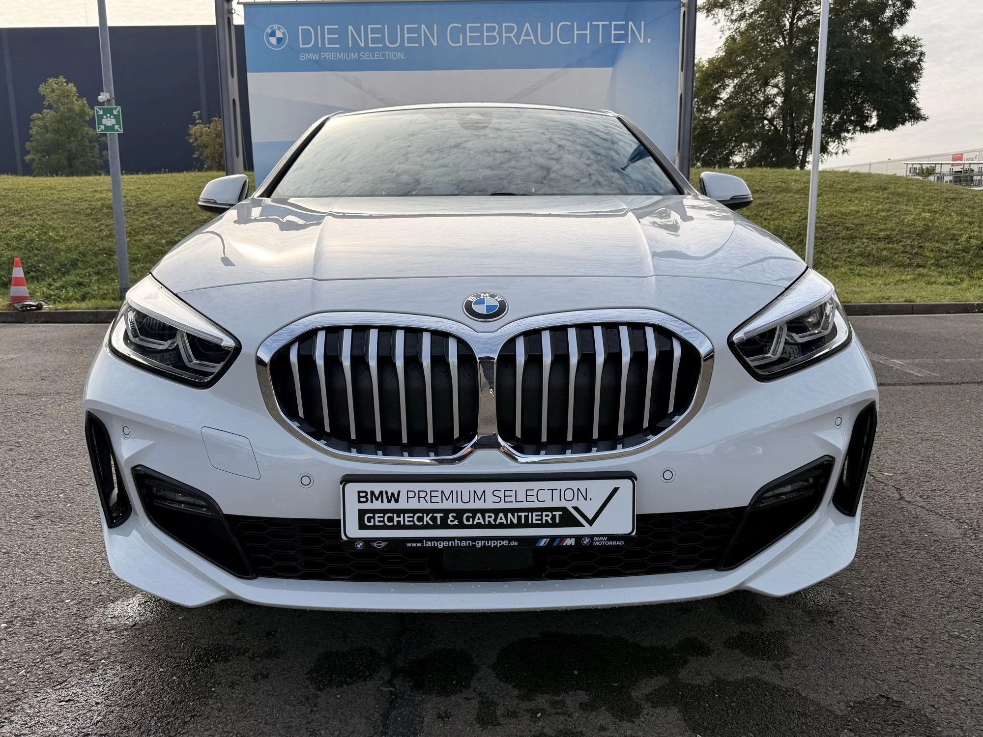 BMW 118i Hatch M Sport DAB LED WLAN RFK Tempomat